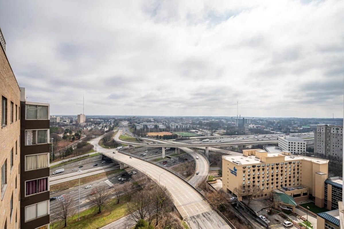 Close To Everywhere Downtown Onsite Parking Lm1004 Atlanta Buitenkant foto